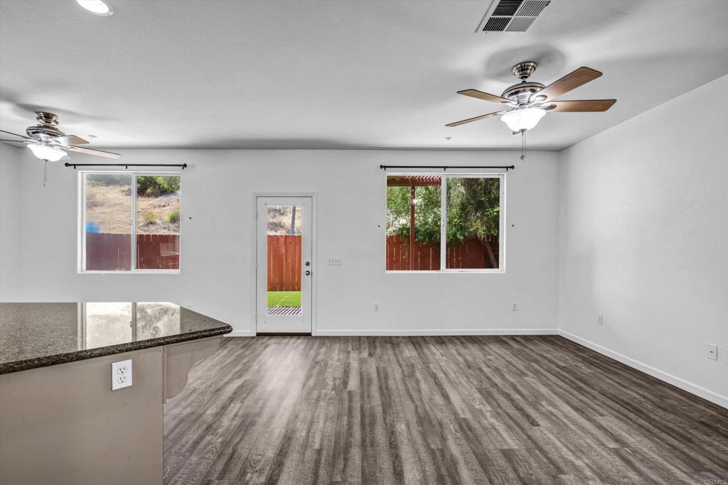 8772 Glen Vista Way