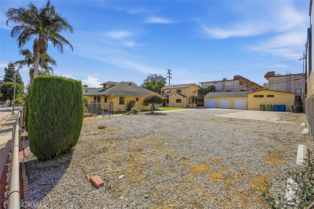 209 N Monterey Street