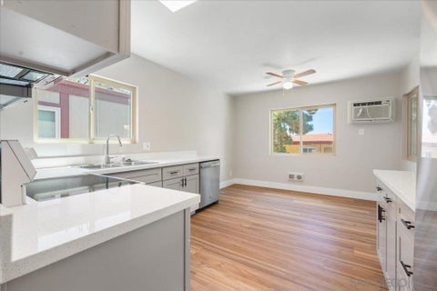 Photo of 5473 Adobe Falls Rd RD #9, San Diego, CA 92120 (MLS # 260021521SD)
