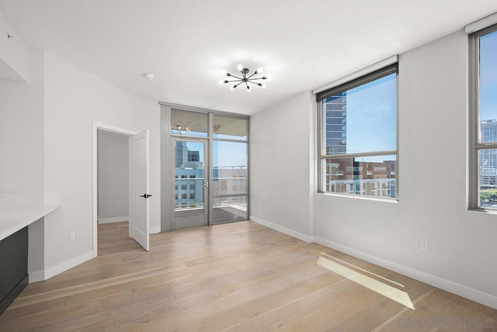 206 Park Blvd 704