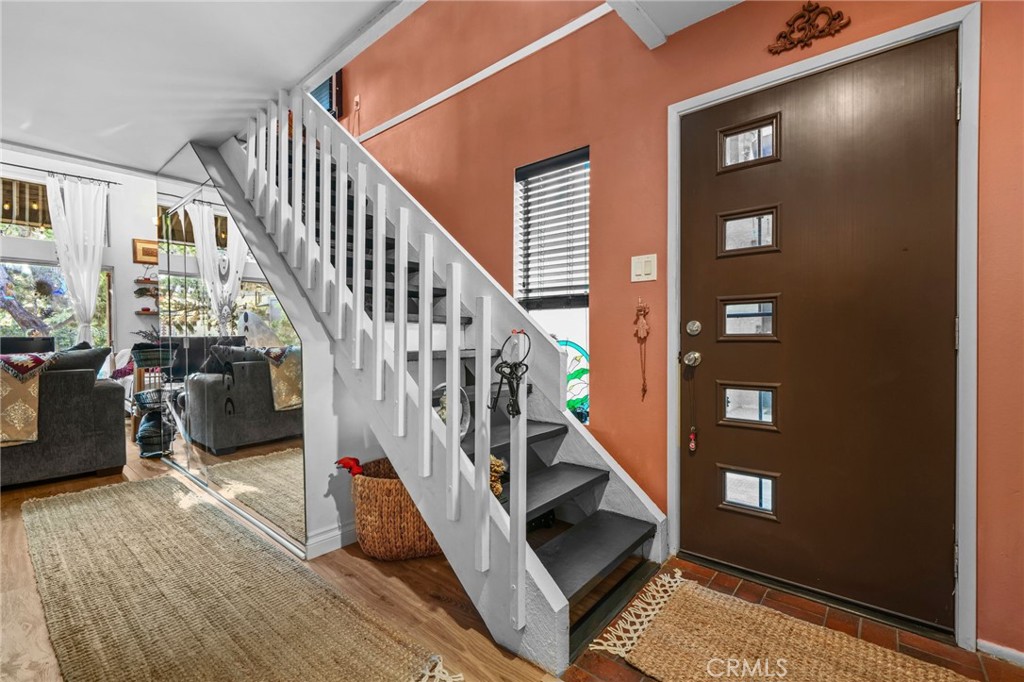 7890 E Spring Street 5i