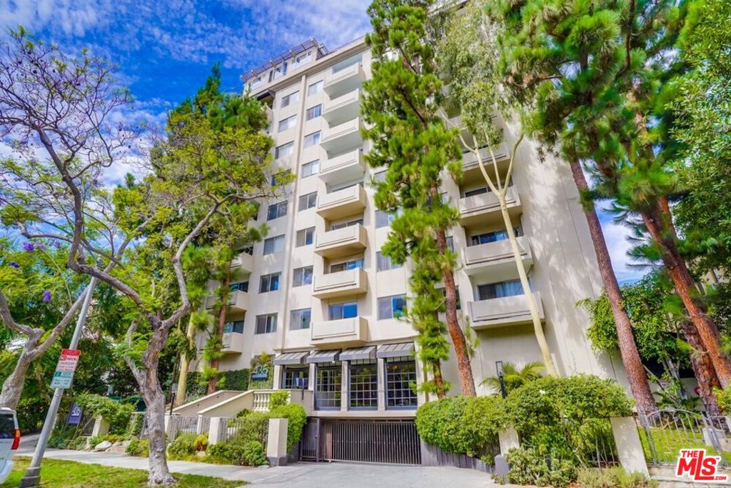 Experience the epitome of luxury living in the heart of Beverly Hills with this elegant one Bedroom + den and two bathrooms residence situated in an exclusive and highly sought-after building. As you enter through the double doors, your eyes will be drawn to the expansive floor plan with windows flooding the sizable living room with natural light. The recently updated floors lead you to the beautifully epicurean kitchen, designed for the discerning chef. Complete with state-of-the-art stainless steel appliances, and pristine countertops, this kitchen stands ready to inspire culinary masterpieces. The main bedroom is a sanctuary of its own, featuring a spacious walk-in closet, constructed with top-quality shelving that accommodates the finest of wardrobes. The adjoining main bathroom is elegantly remodeled with dual sinks, a luxurious tub, and separate shower, offers a spa-like retreat within your home. A large Den serves as an Office or spacious TV Room. The convenience of a laundry room ensures that all your practical needs are met with ease. Elevate your living experience by enjoying the building's lavish rooftop amenities. Relax in the spacious Penthouse lounge, unwind by the glittering pool, or rejuvenate in the soothing spa, all while soaking up unparalleled city views. Gated garage parking and a 24-hour Concierge service that adds a layer of personalized attention, providing peace of mind and elegance in living. You will find yourself close to all that Beverly Hills has to offer: iconic venues, top-rated schools, exquisite dining experiences, cozy coffee shops, and world-renowned shopping avenues. Don't miss the opportunity to reside in this jewel of Beverly Hills, where luxury and location blend to create an unparalleled living experience. Book a private viewing today.
