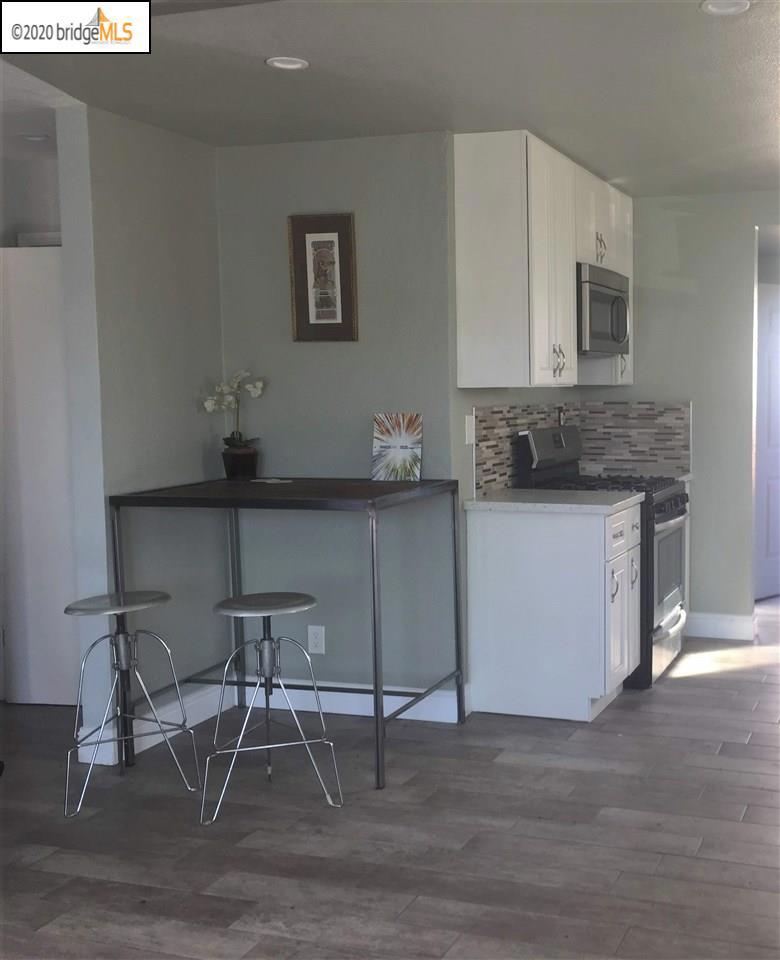 7510 7510 Rudsdale Street