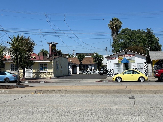 2541 Rosemead Boulevard