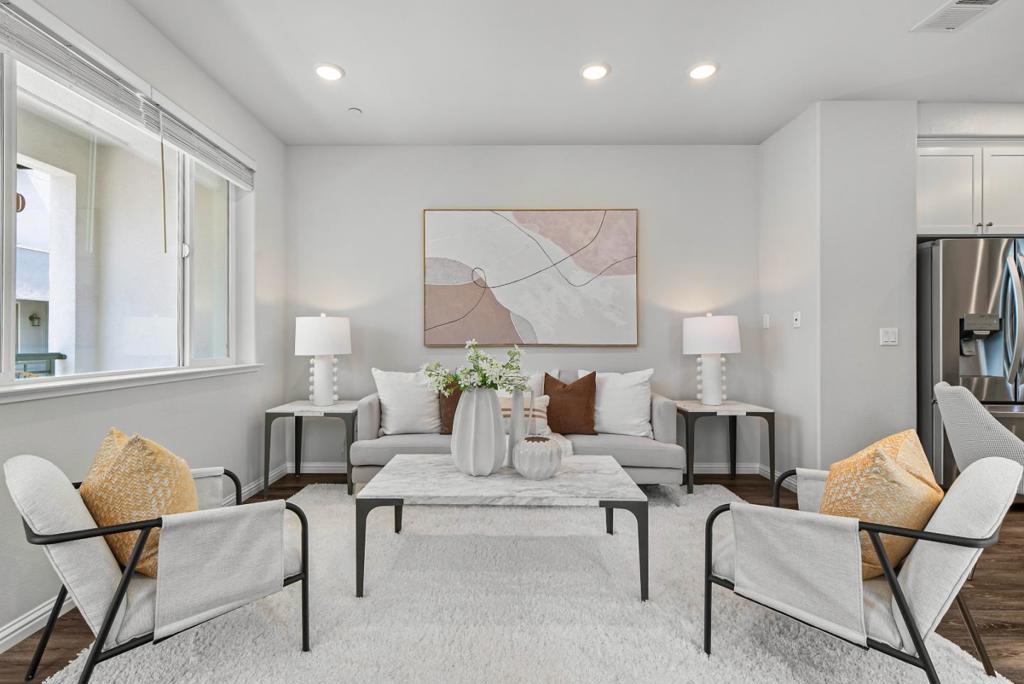 Stunning 6 years 4b4b END-UNIT townhome w/ gorgeous open layout, lots of windows and abundant natural light. The spacious living and dining areas seamlessly flow into the gourmet kitchen with a large kitchen island with sink. Step outside to the spacious private balcony, perfect for outdoor entertaining. Three ensuite plus an additional 1b1b on three floors gives a lot of flexibility -perfect for a large family or rent out. Bright and spacious master suite features double-sink vanity and two closets. Multi-zone Central heating & AC and solar panels for energy efficiency. The community offers a dog park area and Club house with low HOA fees. Steps away from Delano Manongs Park for outdoor recreation. Super convenient location - Close to groceries (Target, Sprouts, Costco, Ranch 99), restaurants. Walking distance to VTA light rail station. Close to major freeways. Easy access to 680, 101. Don't miss out on the opportunity!