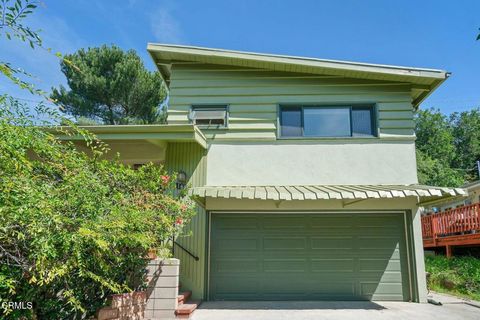 Photo of 1876 Kaweah Drive, Pasadena, CA 91105 (MLS # P1-26470)