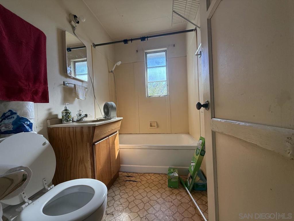 Linda Vista - Residential Income