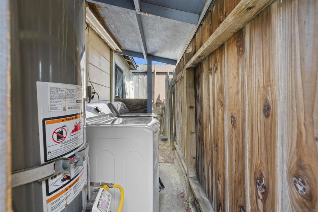 Ocean Beach - Residential Lease