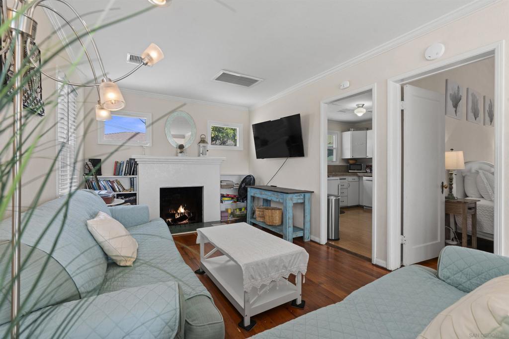 Ocean Beach - Residential Lease