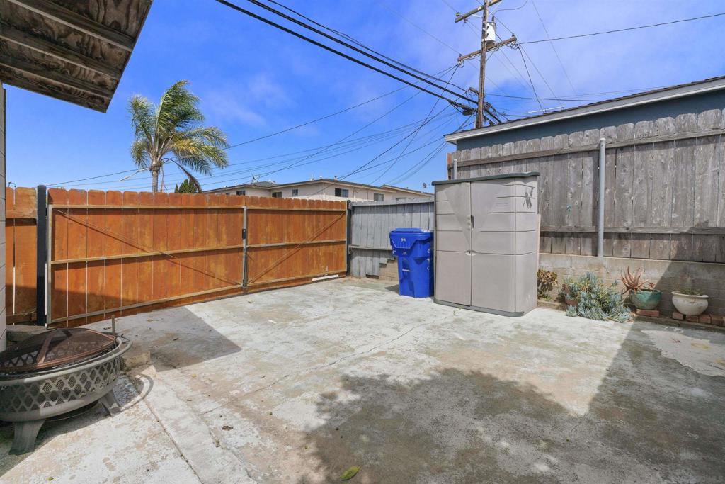 Ocean Beach - Residential Lease
