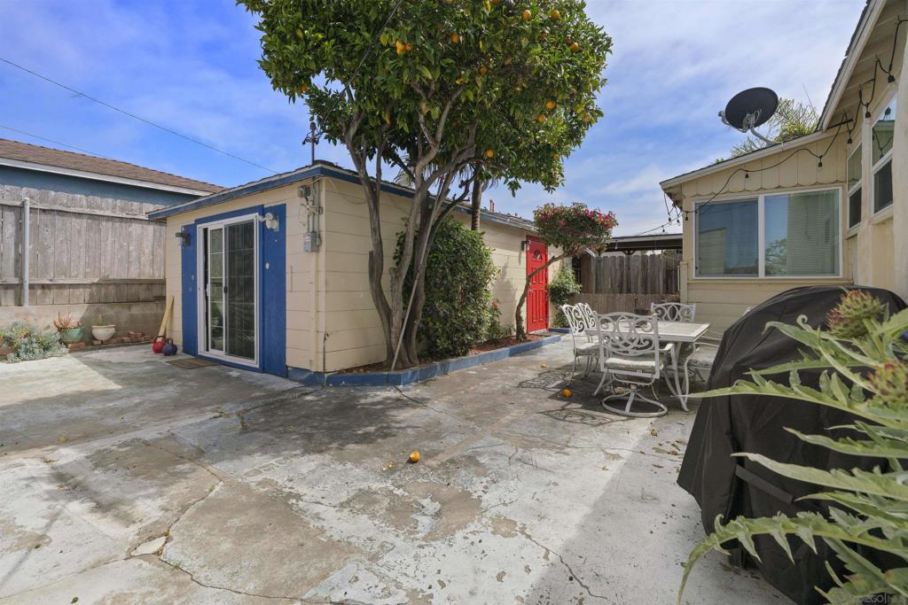 Ocean Beach - Residential Lease