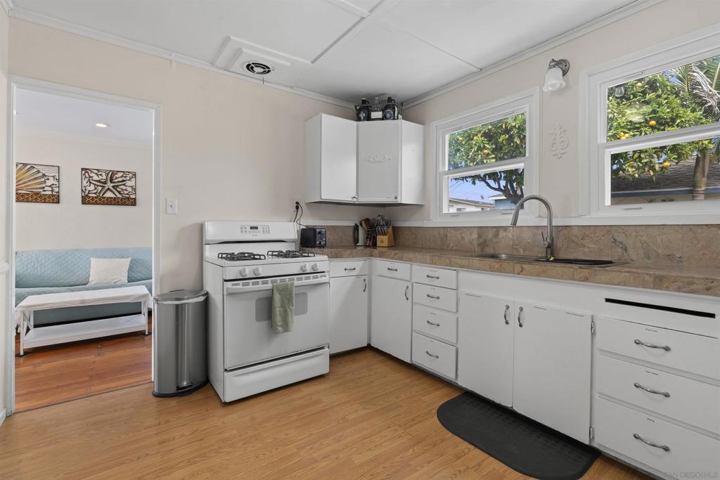 Ocean Beach - Residential Lease