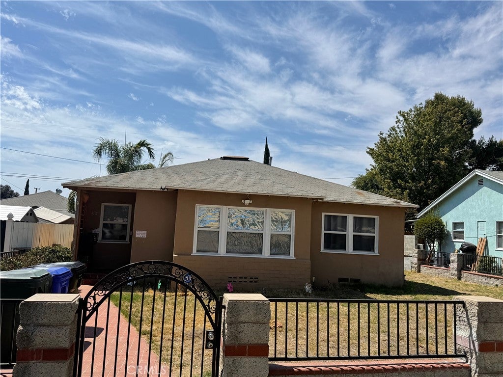 2456 N Waterman