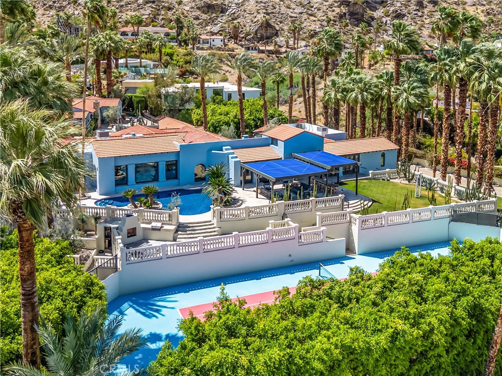 294 W Crestview Drive