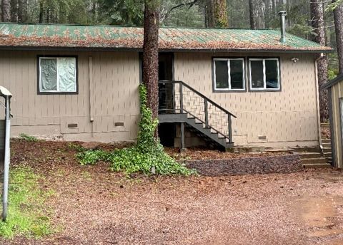Photo of 15815 Bottle Rock Rd, Cobb, CA 95426 (MLS # LC26077926)