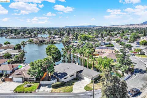 Photo of 8 N Lake Dr DR, Antioch, CA 94509 (MLS # 41139335)