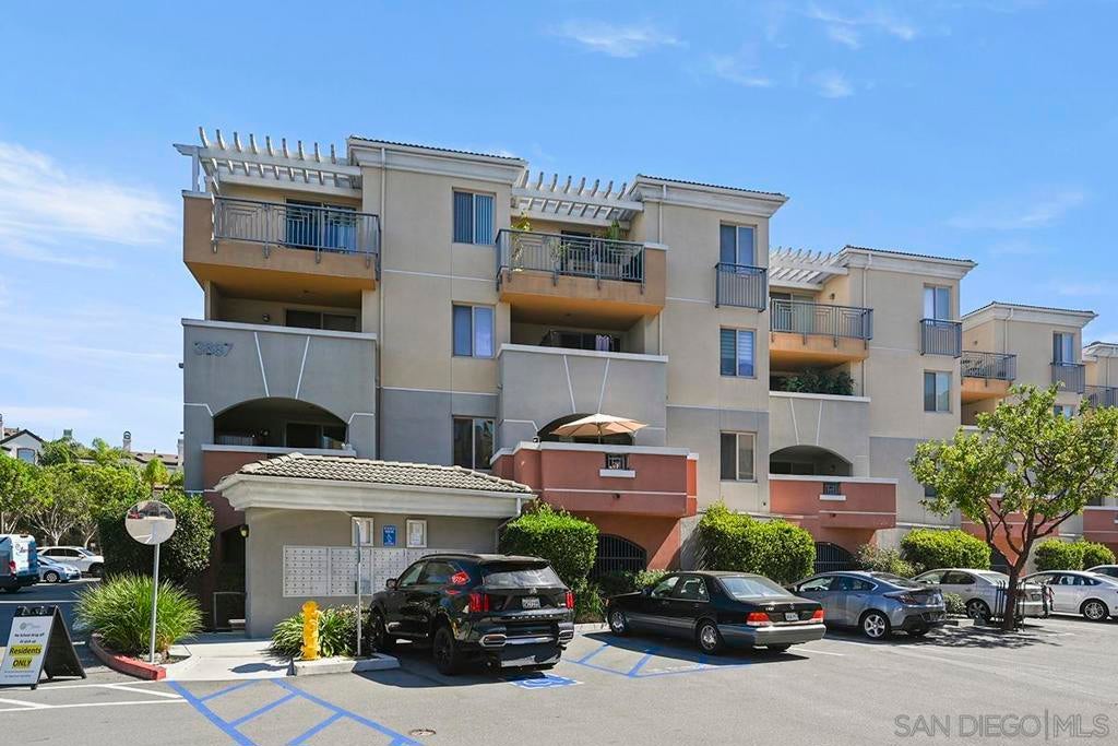 3887 Pell Pl 307