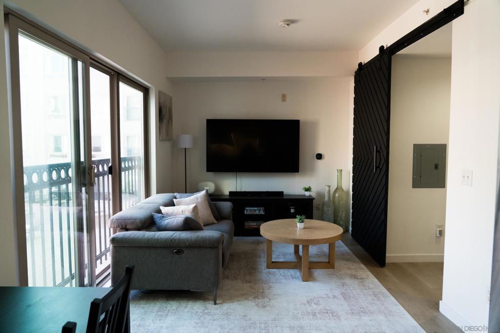 450 J St 4161