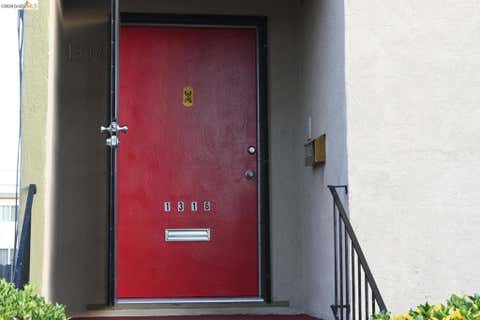 Photo of 1316 Russell Street ST, Berkeley, CA 94703 (MLS # 41141424)