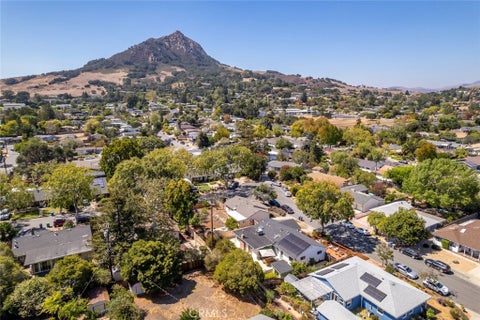 Tiny photo for 321 Tolosa Way, San Luis Obispo, CA 93405 (MLS # SC26190432)