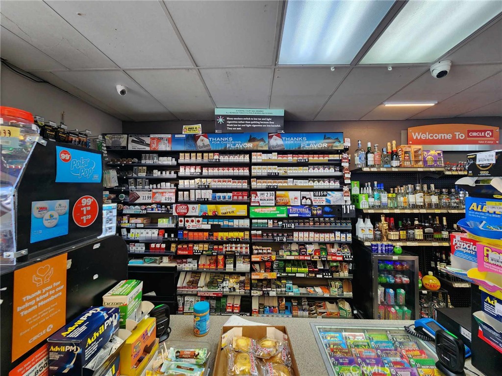 911 N Placentia Avenue