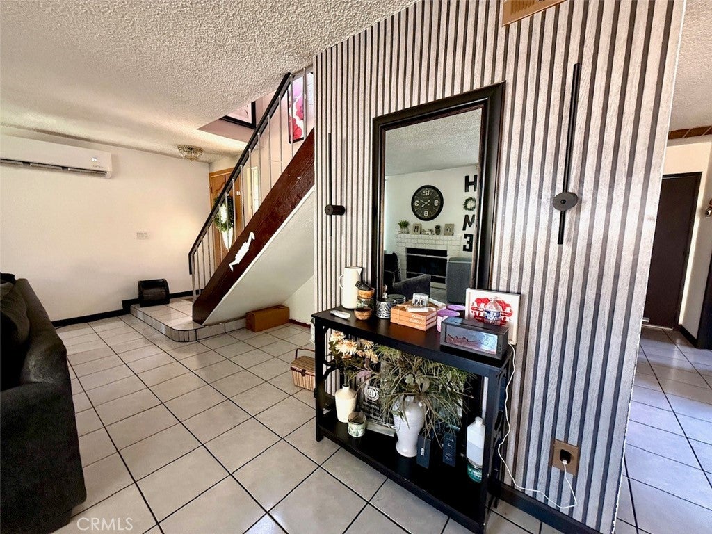 1705 Edgefield
