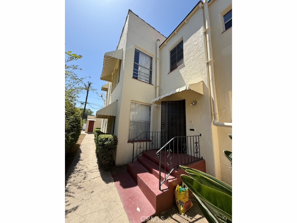 Properties 2 1237 S 3rd Street