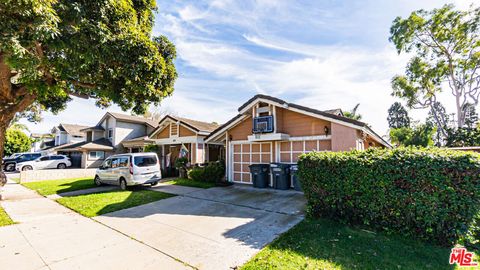 Tiny photo for 650 Bluebell Place, Oxnard, CA 93036 (MLS # 26656269)