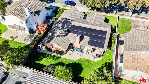 Tiny photo for 650 Bluebell Place, Oxnard, CA 93036 (MLS # 26656269)