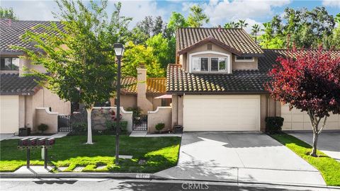 Photo of 647 S Iron Horse Ln, Anaheim Hills, CA 92807 (MLS # OC25249873) Photo of 647 S Iron Horse Ln, Anaheim Hills, CA 92807 (MLS # OC25249873)