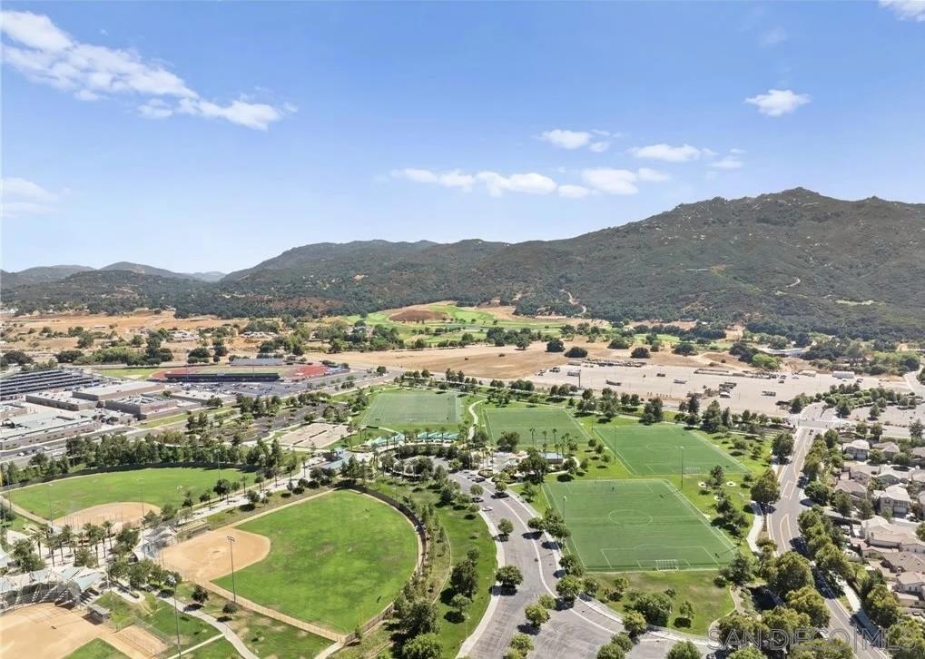 46197 Via La Tranquila