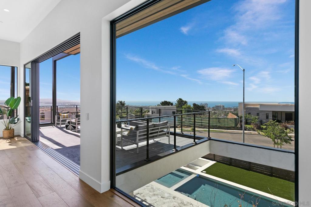 Pacific Beach - Residential