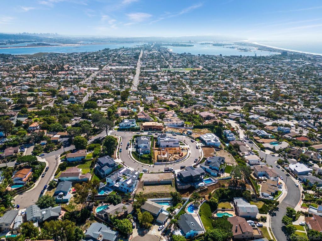 Pacific Beach - Residential