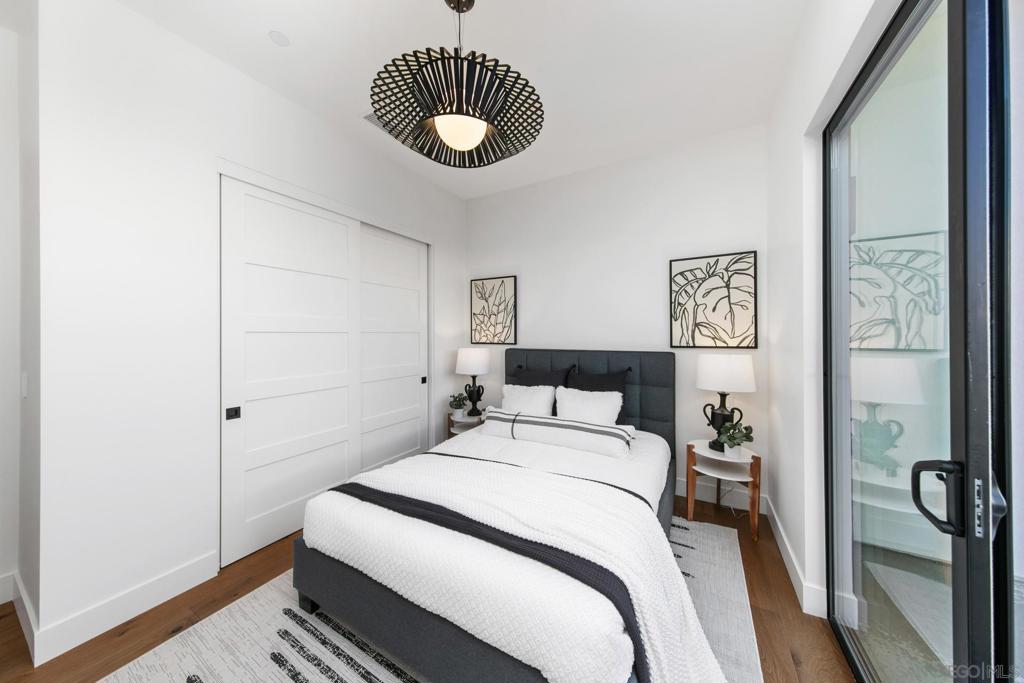 Pacific Beach - Residential