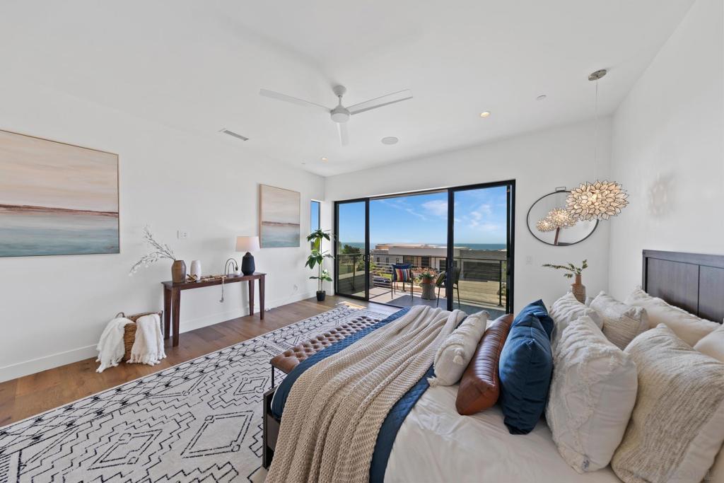 Pacific Beach - Residential