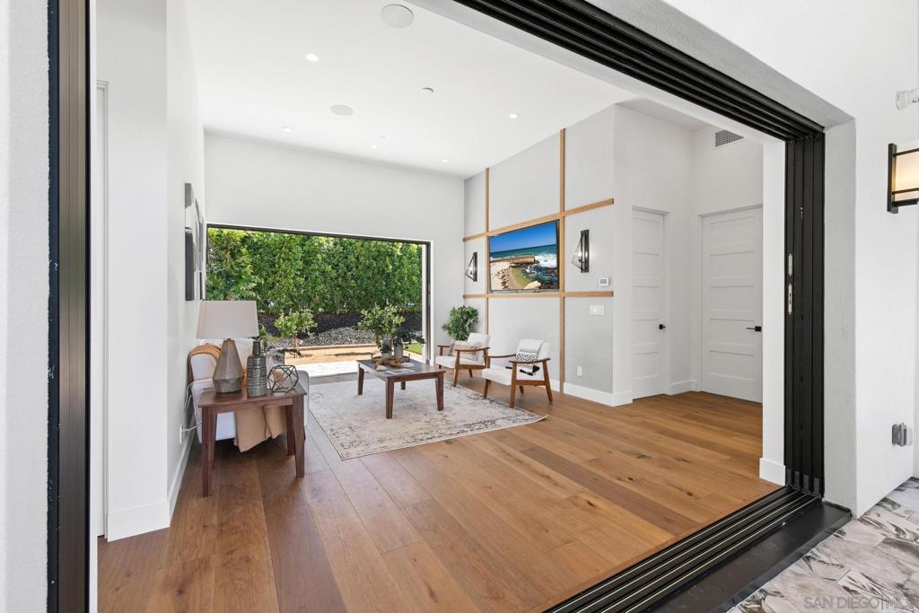 Pacific Beach - Residential