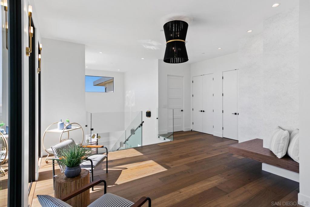 Pacific Beach - Residential