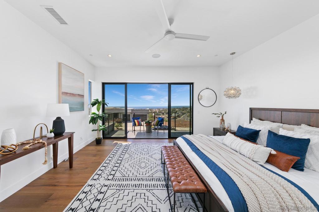 Pacific Beach - Residential