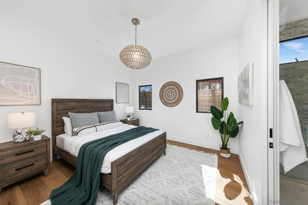 Pacific Beach - Residential