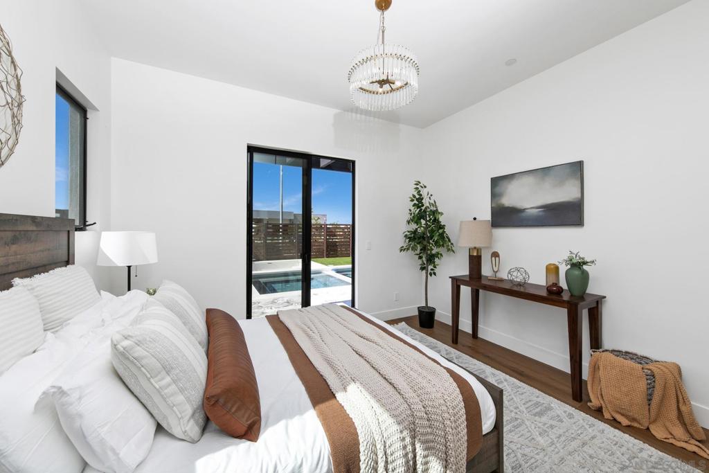 Pacific Beach - Residential