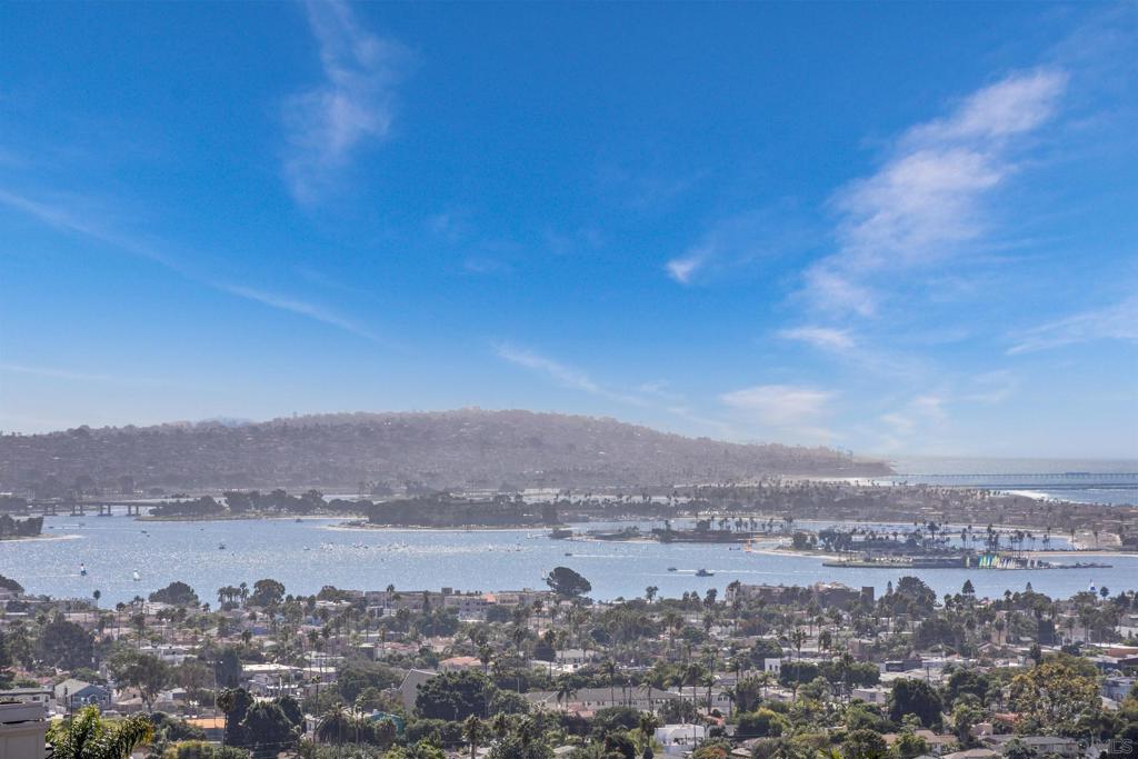 Pacific Beach - Residential