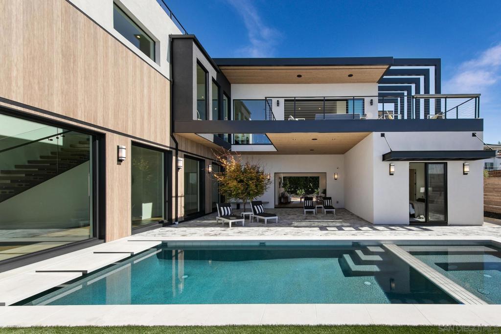 Pacific Beach - Residential