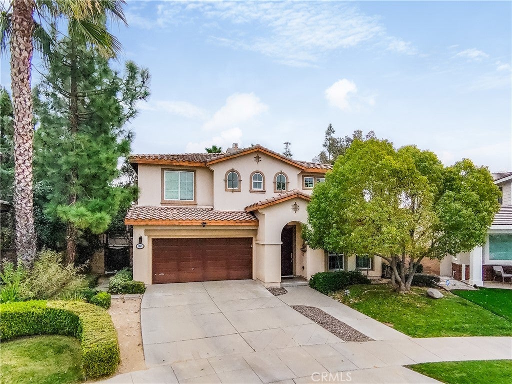 1842 Richards Place