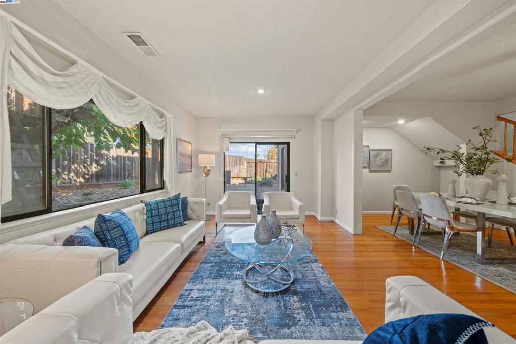 CENTERVILLE - Residential