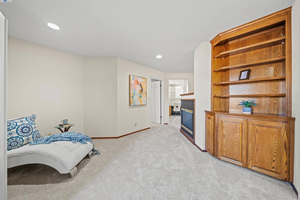 CENTERVILLE - Residential