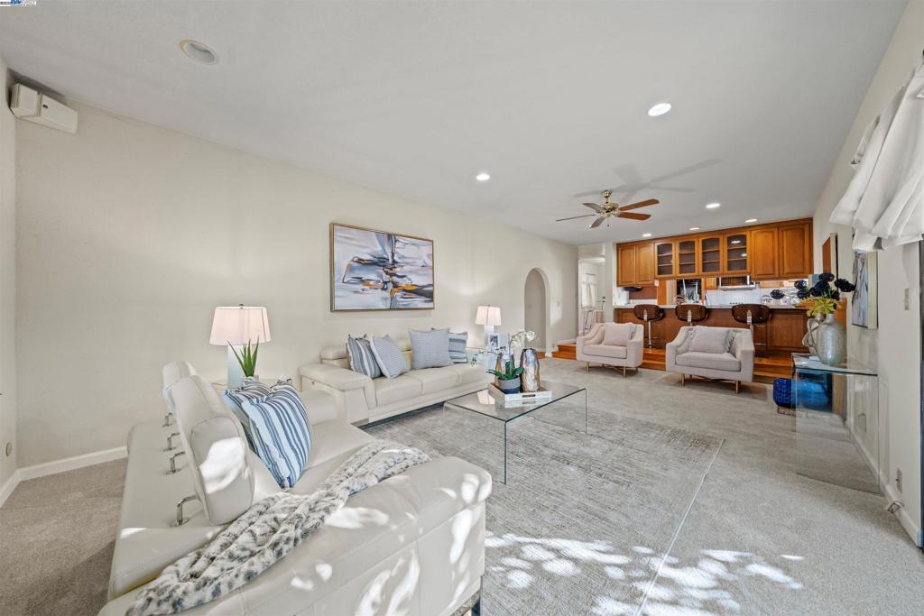 CENTERVILLE - Residential