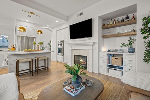 Photo of 7139 Surfbird Cir Cir, Carlsbad, CA 92011 (MLS # 260011398SD)