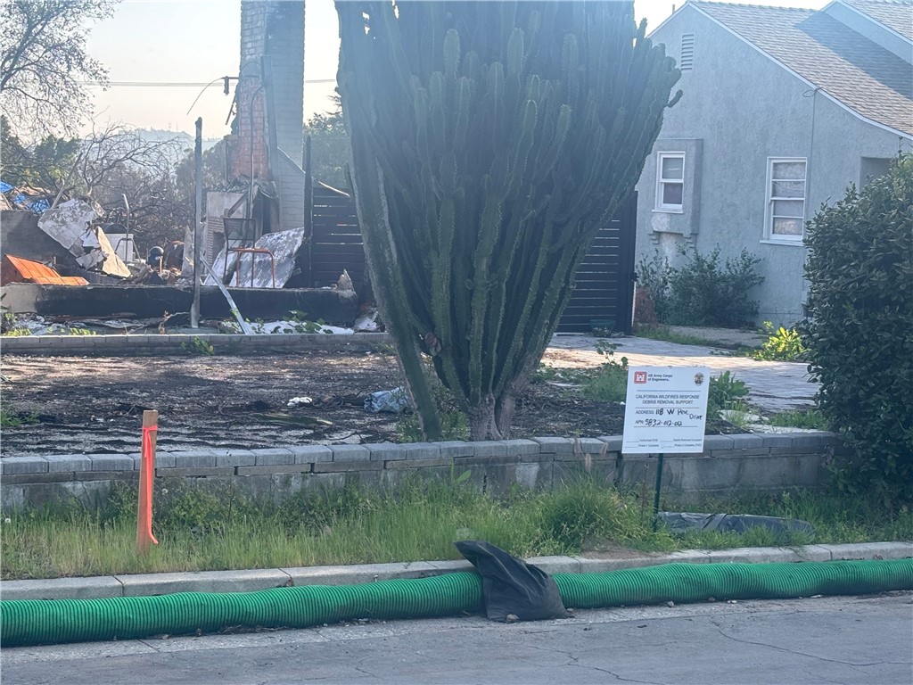 Prime Rebuild Opportunity – Fire-Affected Lot in Eaton Area
This spacious lot presents a rare opportunity to rebuild your dream home in one of the most desirable areas affected by the Eaton Fire. The original home was lost in the fire, but the land remains cleared and ready for a fresh start. With essential utilities previously in place and potential for expedited permitting, this property offers a faster path to new construction.
Set in a resilient, rebuilding community with growing support and redevelopment momentum, this lot combines peaceful surroundings with convenient access to nearby schools, parks, and local amenities. Whether you're looking to build your forever home or invest in the area's future, this is a canvas full of potential.