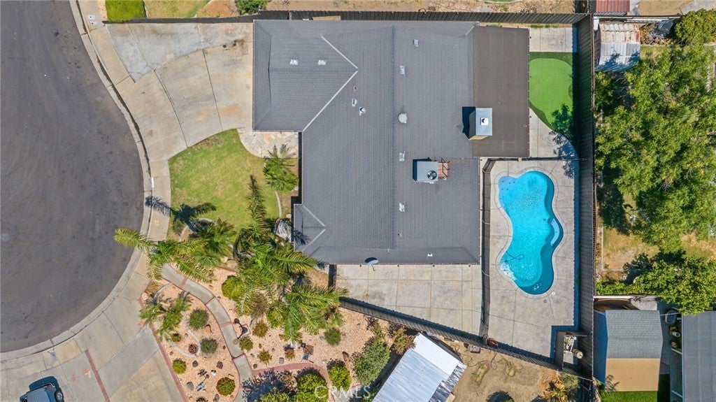 2175 Beechwood Court