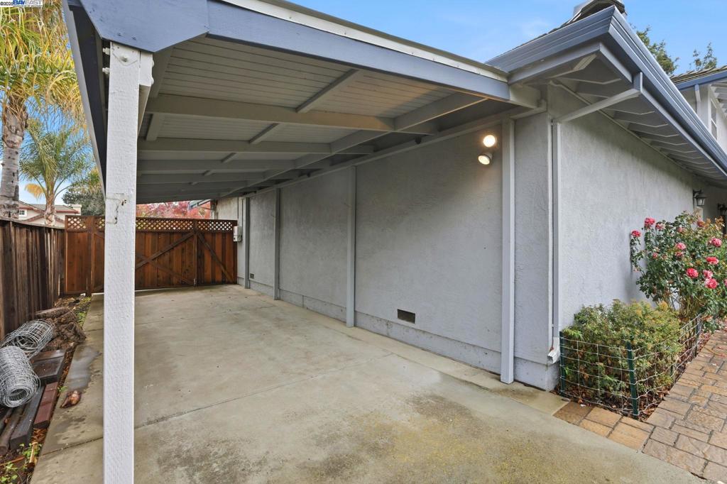 SPRINGTOWN - Residential